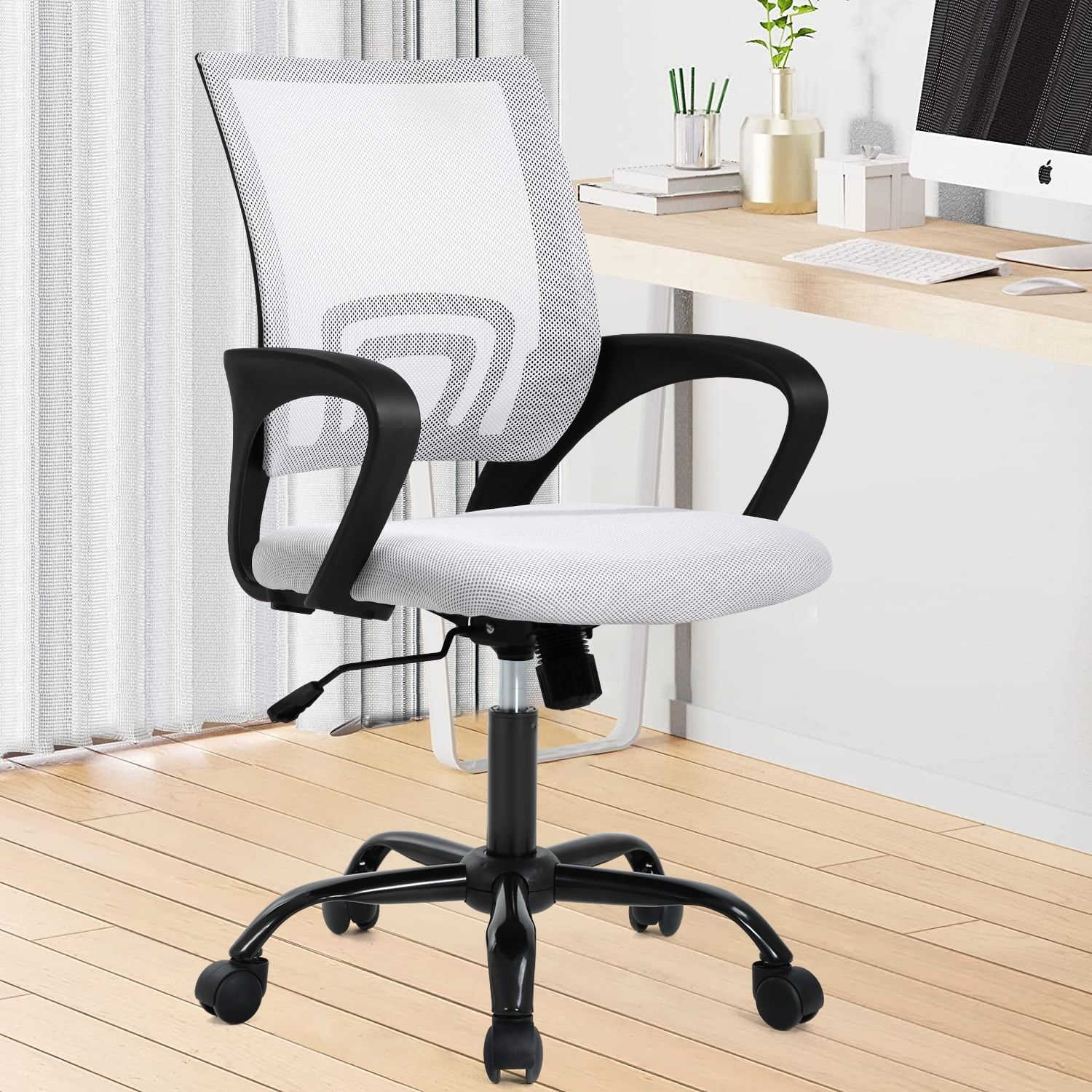 NiamVelo Mesh Office Chair Height Adjustable Ergonomic Desk Chair Quiet Executive Rolling Swivel Chair for Adults, White