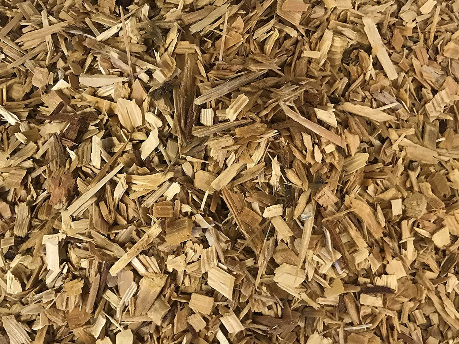 Cedar Wood Chip Mulch (42 Quarts)