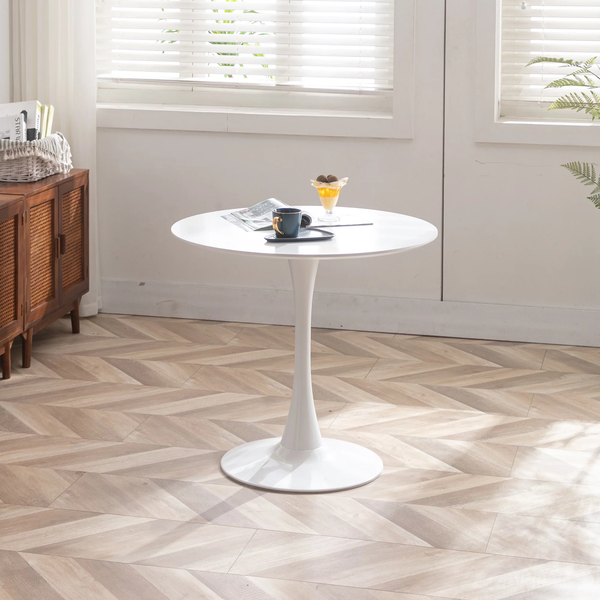 Anfidome 32'' Modern Round Dining Table Tulip Table Mid-Century Leisure Table with Pedestal Base for Living Room Kitchen, White