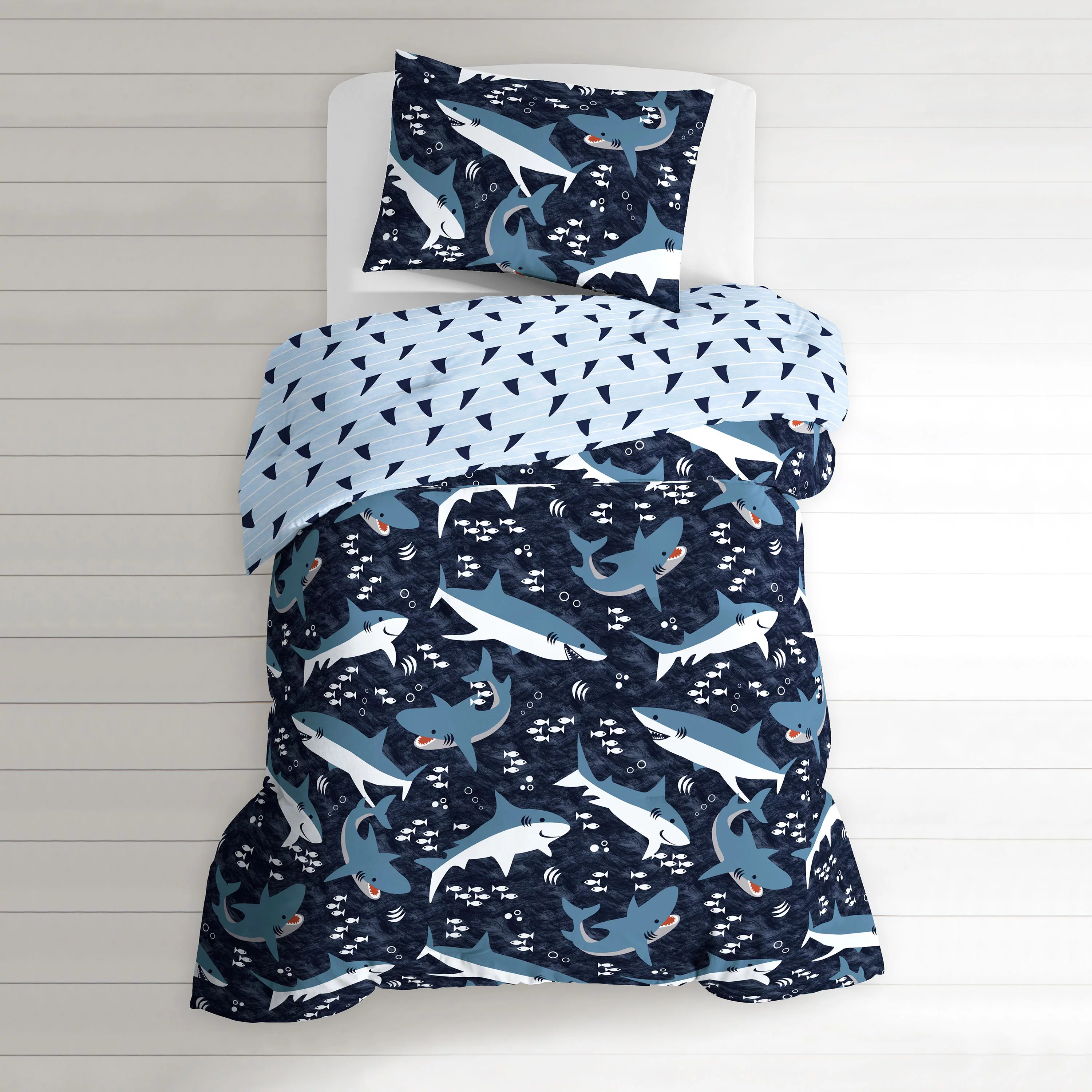 Dream Factory Sharks Twin 2 Piece Mini Comforter Set, Printed Pattern, Polyester, Cotton, Navy, Child, Unisex