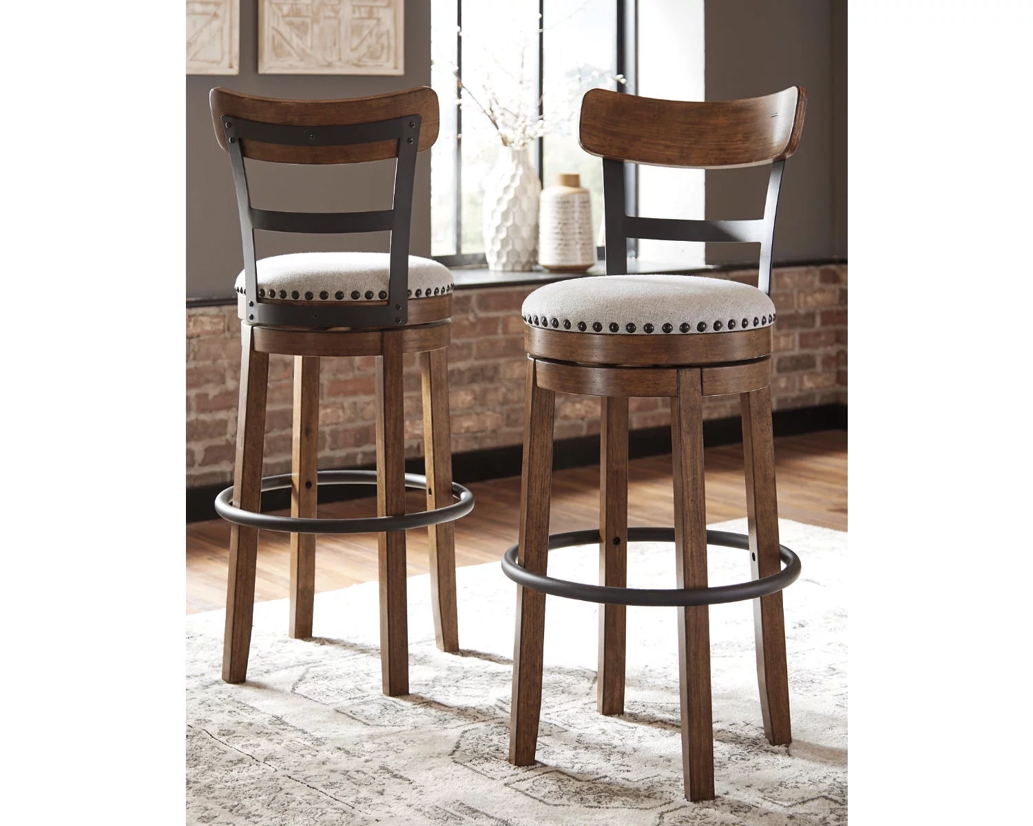 Signature Design by Ashley Casual Valebeck Bar Height Bar Stool  Brown