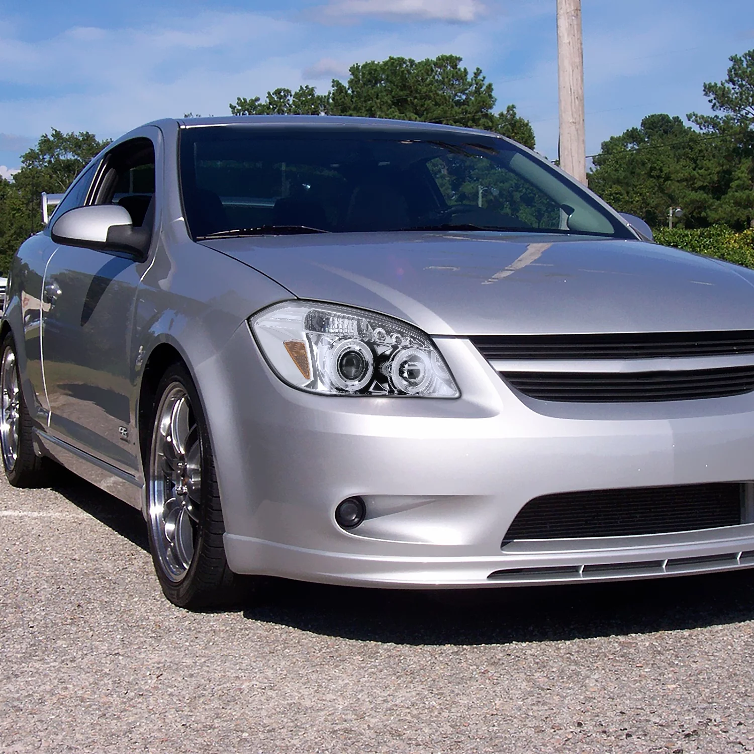 Spec-D Tuning LED Halo Chrome Housing Clear Lens Projector Headlights Compatible with 2005-2010 Chevy Cobalt, 2007-2009 Pontiac G5, 2005-2006 Pontiac Pursuit Left + Right Pair Headlamps Assembly