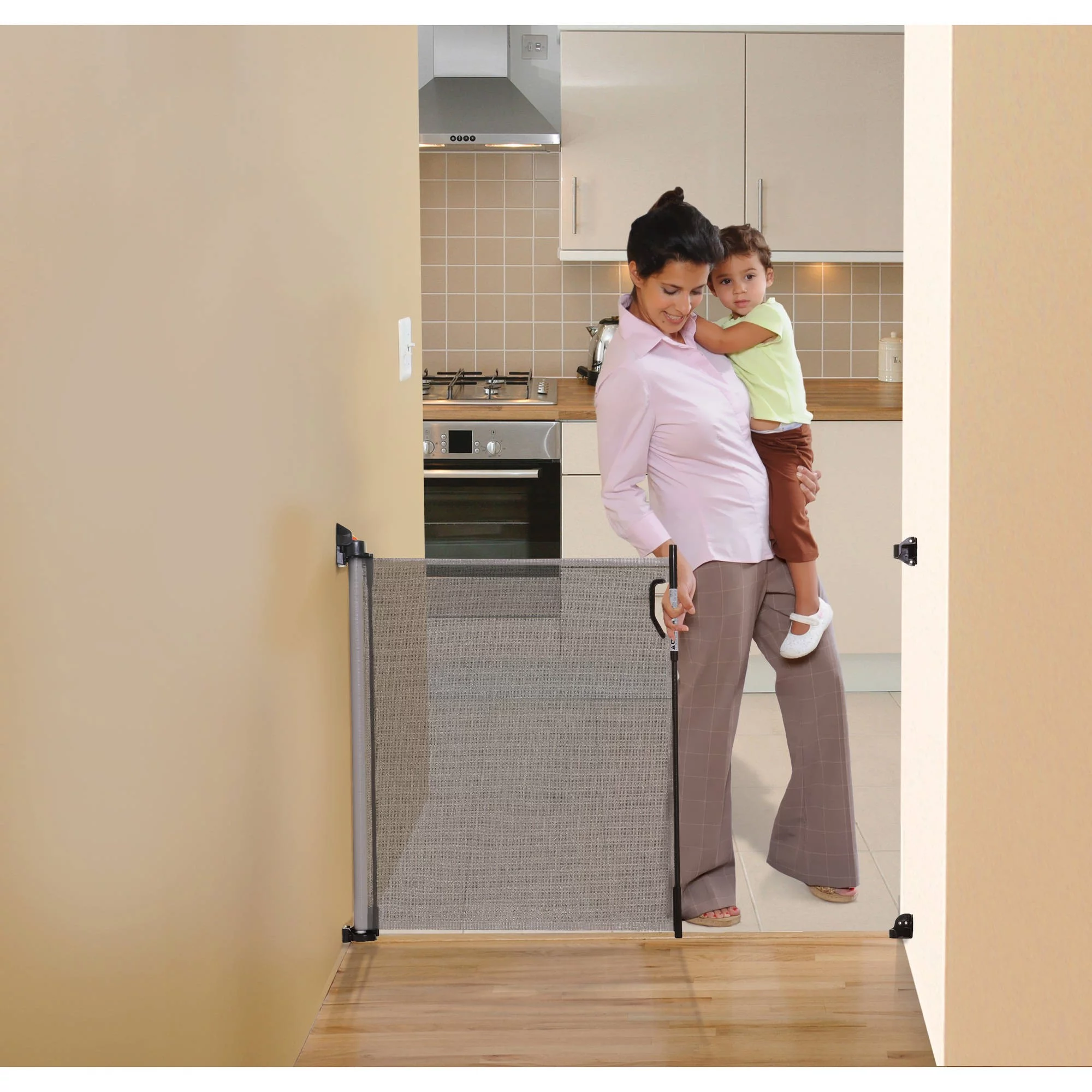 Dreambaby® Indoor/Outdoor Retractable Baby, Toddler, and Pet Gate- Grey