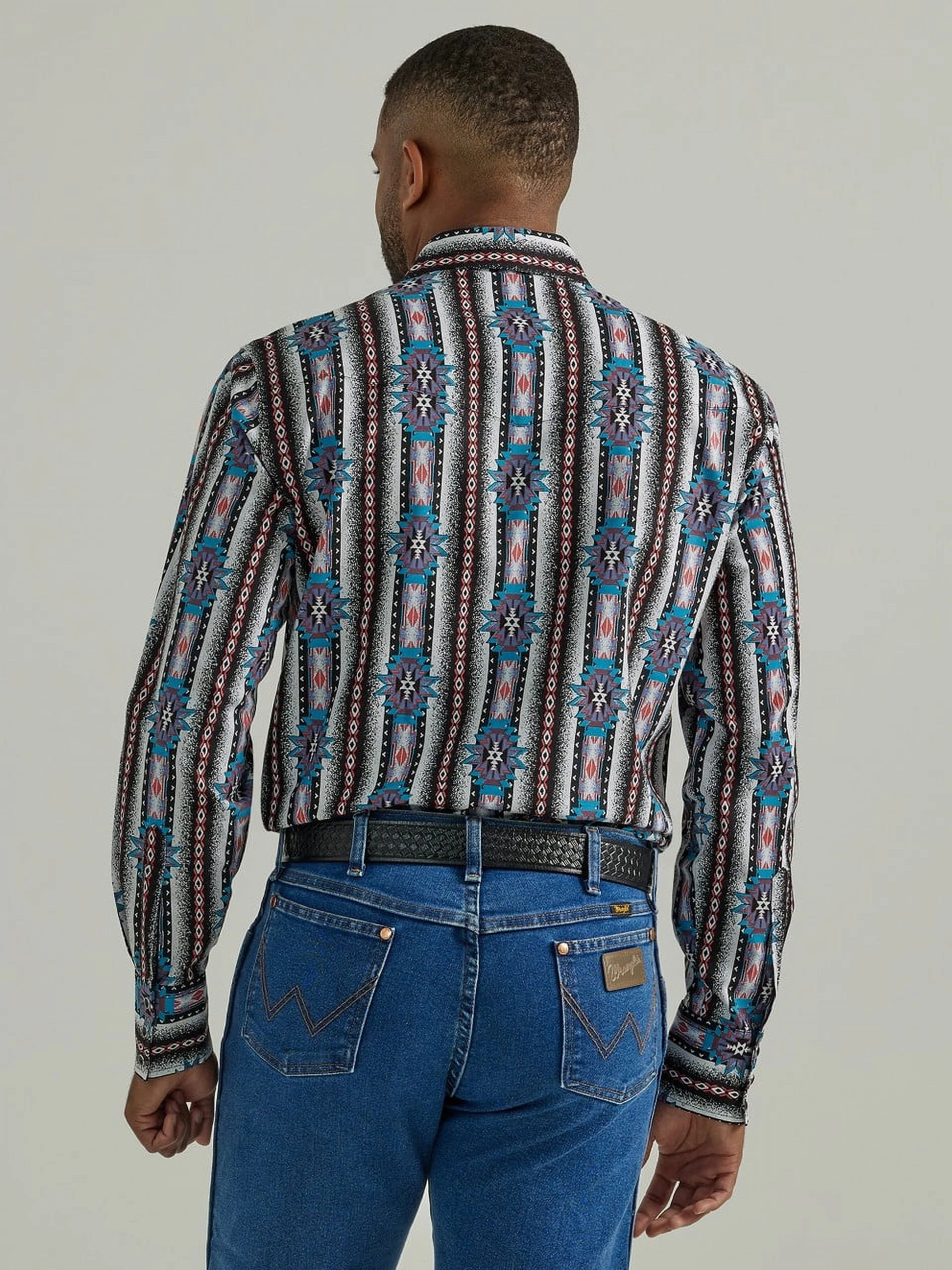 Wrangler® Men's Checotah® Western Long Sleeve Button Down Shirt 2330350