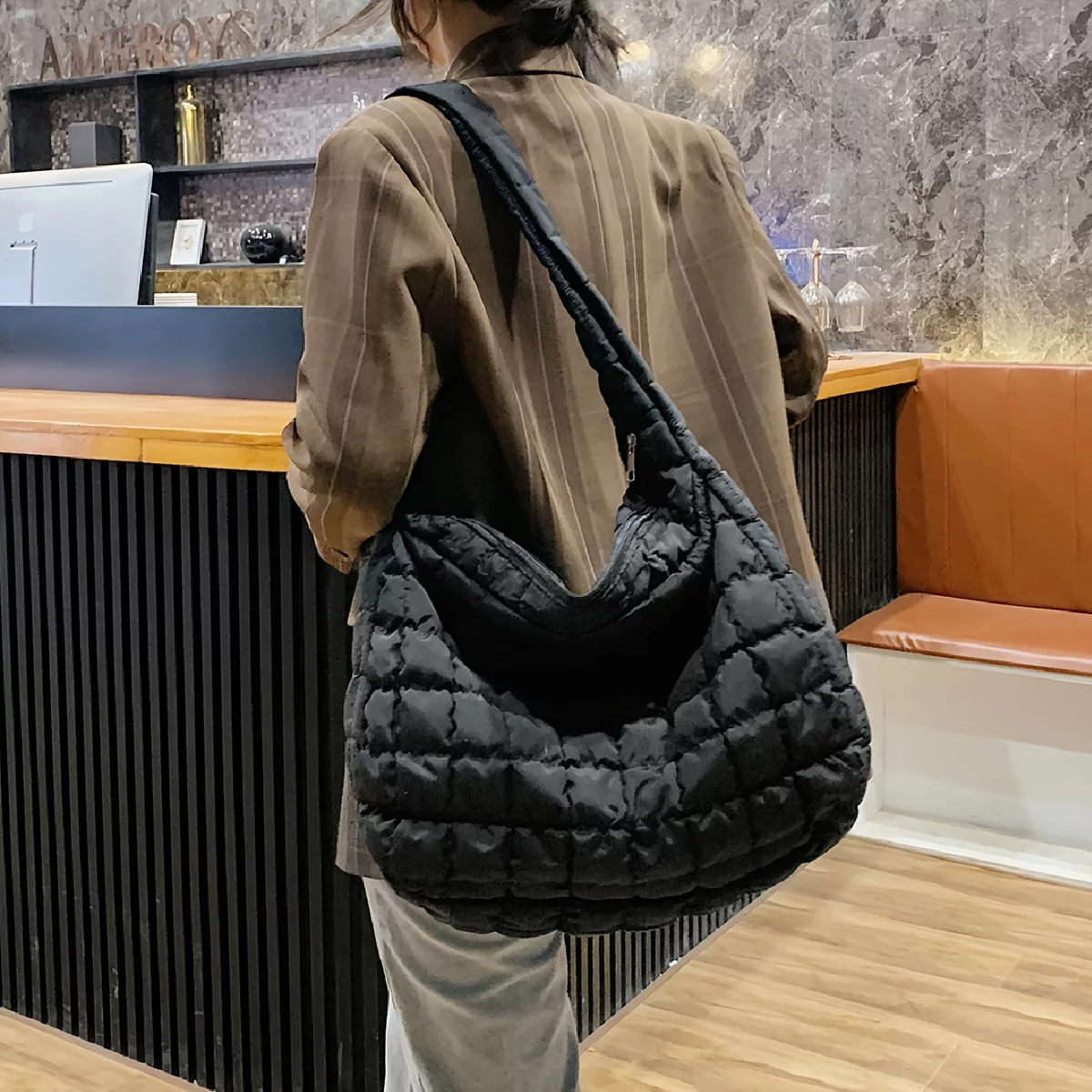 Junior Quilted Tote, Padded Argyle Quilted Crossbody Hobo Bag, Cotton Filled Large Capacity Shoulder Tote Bag For Work