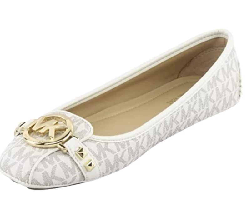Michael Kors Women's Fulton Moccasin (Vanilla PVC, Numeric_7) 49T8FUFR1B-149-7 MK Signature