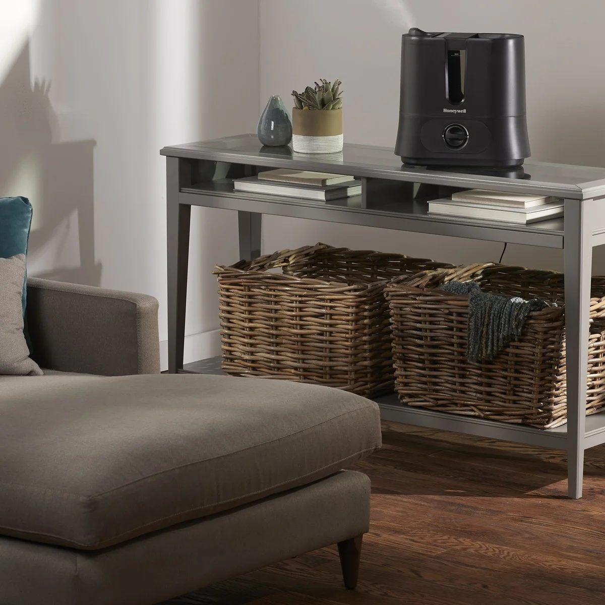 Honeywell Top Fill Cool Mist Humidifier, Black, HUL570B