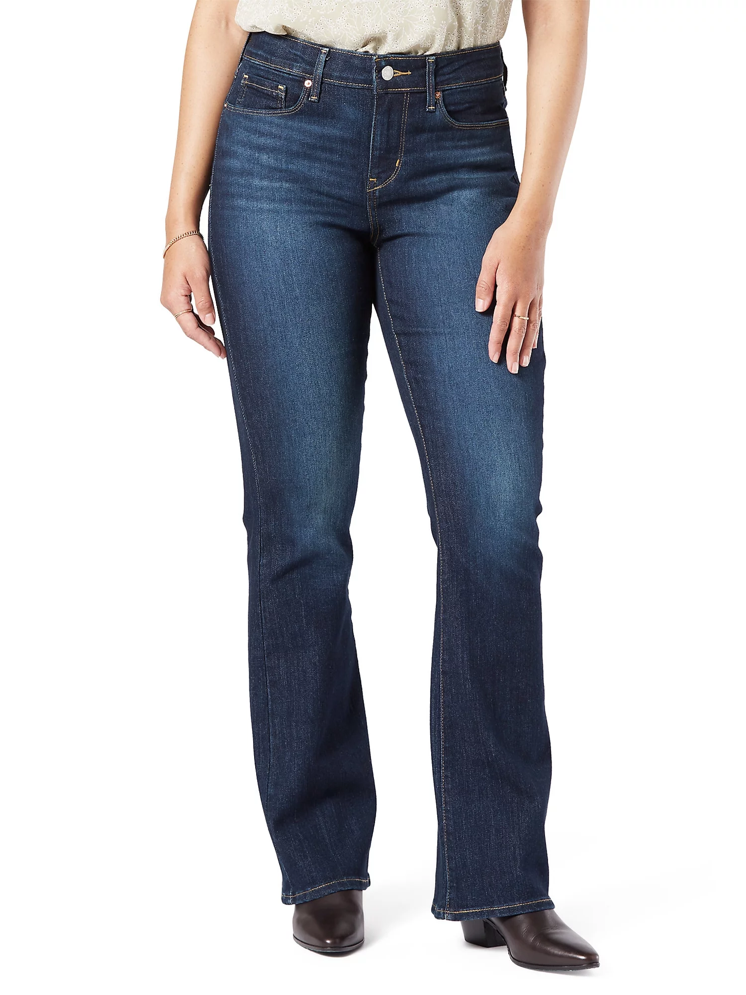 Signature by Levi Strauss & Co. Women's Mid Rise Bootcut Jeans, Sizes 2-20