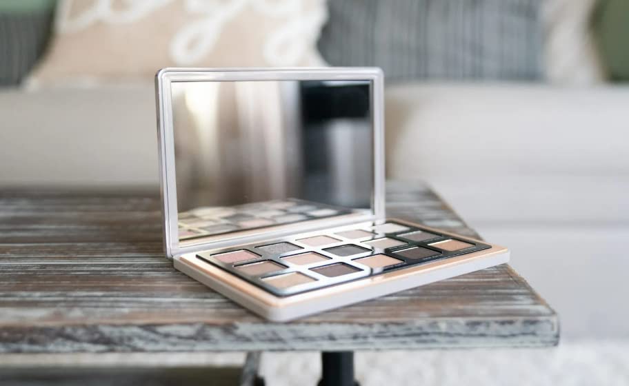 Natasha Denona Glam Eyeshadow Palette