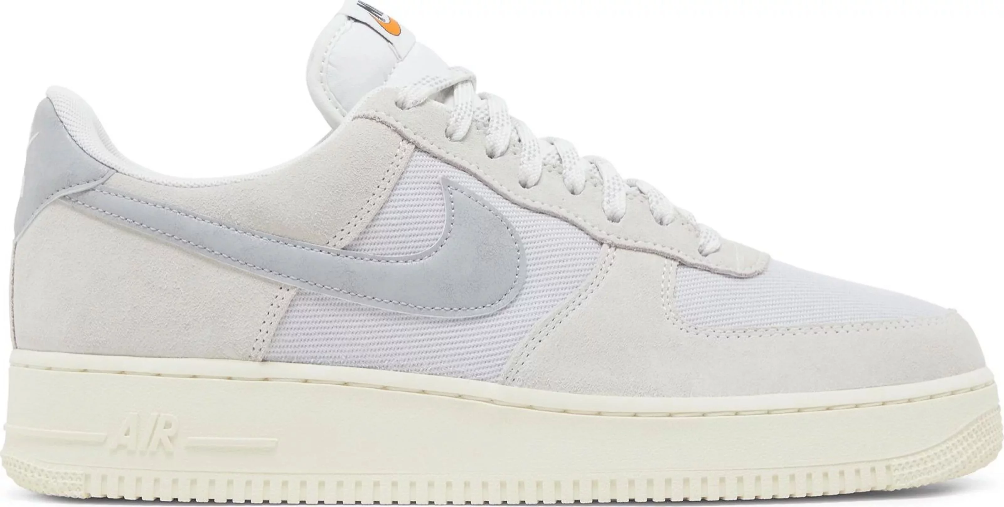 Men's Nike Air Force 1 '07 LV8 Sail/Lt Smoke Grey-Photon Dust (DO9801 100) - 12