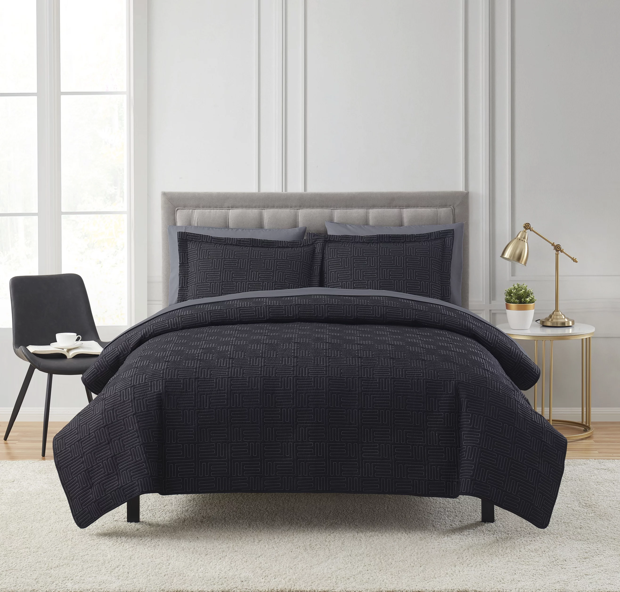 Mainstays Black 7 Piece Quilt Set with Sheets, Queen