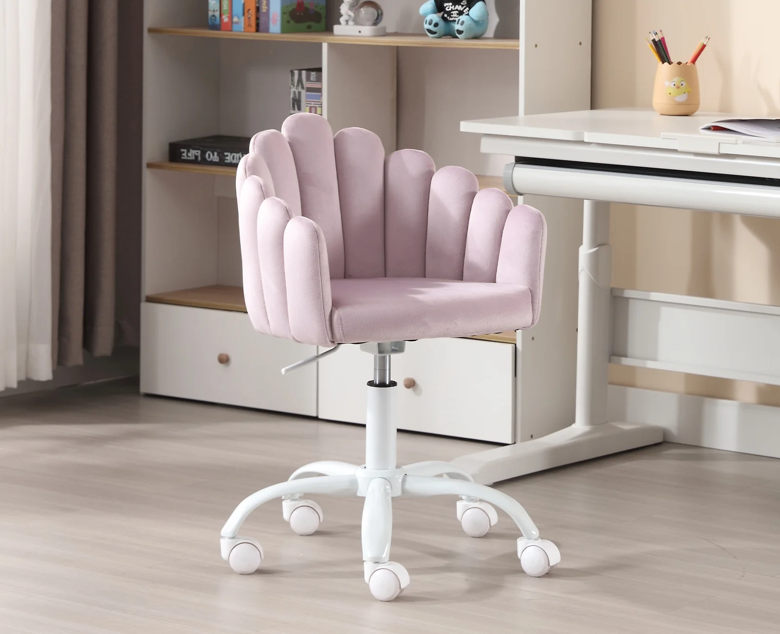 Dayalane Cute Kids Swivel Chair, Velvet Rolling Children Desk Chair, Adjustable Student Task Chair Study Chair, Vanity Chair With Finger Shaped Back for Bedroom Kids Room School, Purple